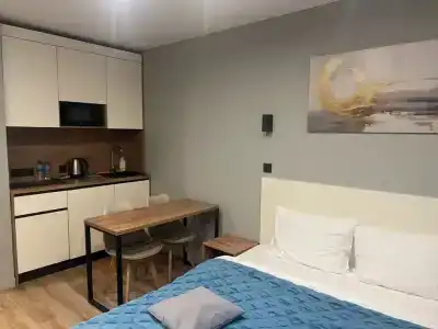 Vash Salut Apart - 168