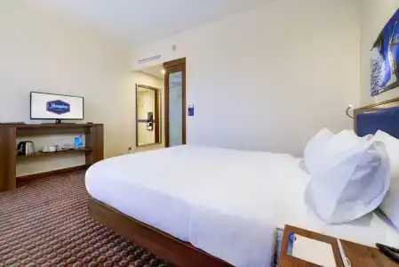 Hampton by Hilton Volgograd Profsoyuznaya - 57