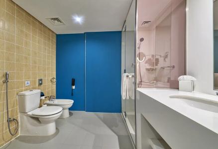 Ramada & Suites by Wyndham Dubai JBR - 130