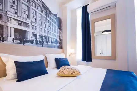 Five Points Square - City Center Bed&Breakfast - 2