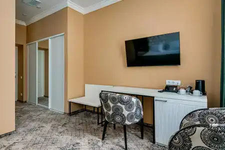 Matreshka Plaza - 64