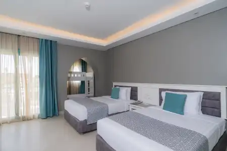 Sunrise Garden Beach Resort - 6