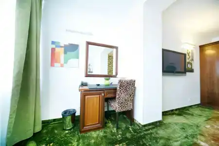 Petrovskij Passazh - 56