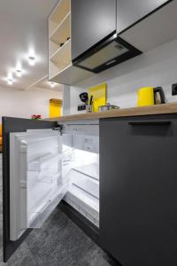 Хостел - Коливинг Community Heroes - 321