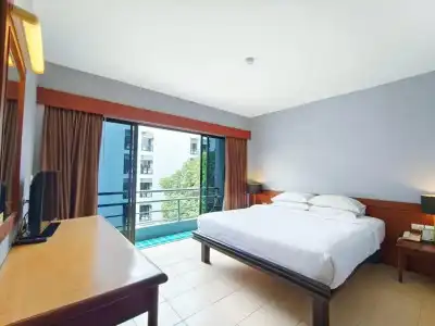 C&N Patong, Phuket - 10