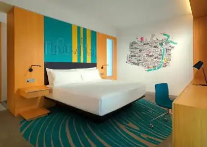 Aloft Dubai Creek - 2