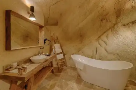 Solem Cave Suites - 23