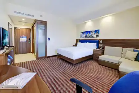 Hampton by Hilton Volgograd Profsoyuznaya - 68