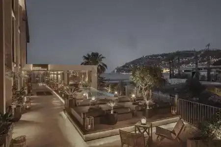 En VIE Beach Boutique - Adults Only - 3