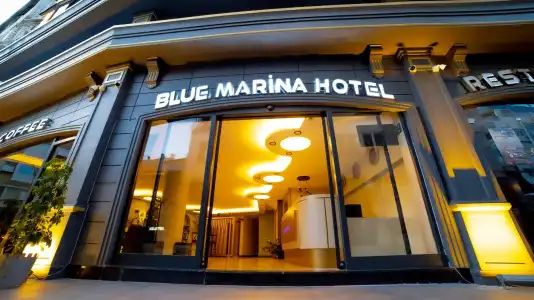 Blue Marina & Spa - 8