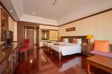 Avalon Beach Resort Pattaya - 12