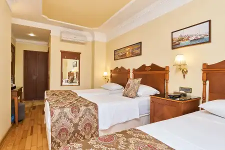 Best Western Empire Palace & Spa - 57