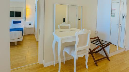 Orbi City Batumi - A Block - Deluxe Family Apartment - 17