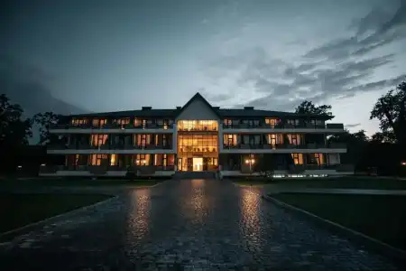 River Inn Resort and Spa - 25