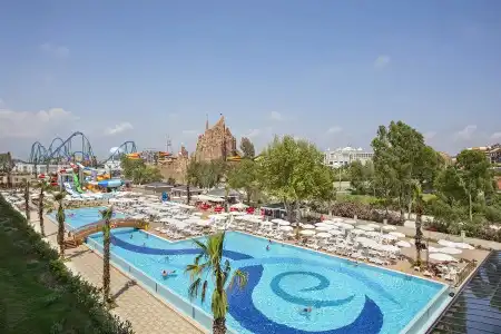 Aydinbey Queen's Palace & Spa - Ultra All Inclusive - 1