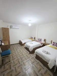 Registan Center Guest House - 25