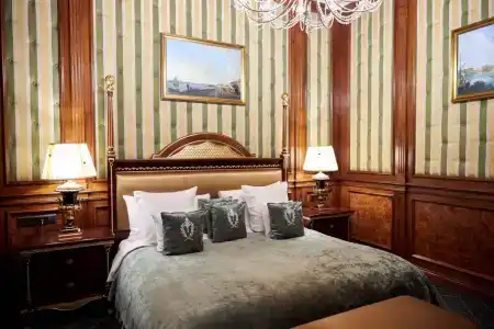 Бутик Дворец Трезини - 153