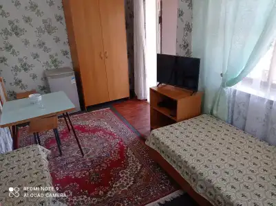 Podsolnukhi Guest House - 27