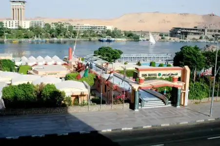Obelisk Nile Aswan - 0