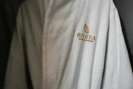 Riviera - 64