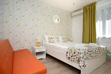 Orange Vorobyovy Gory - 64