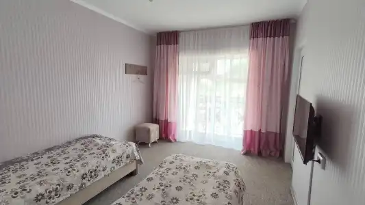 Natalia - 42