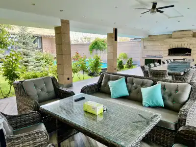 Luxury Villa With Pool and Jacuzzi - 35