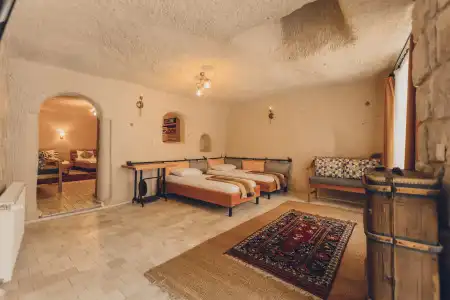 Pinhan Cave Suites - 30