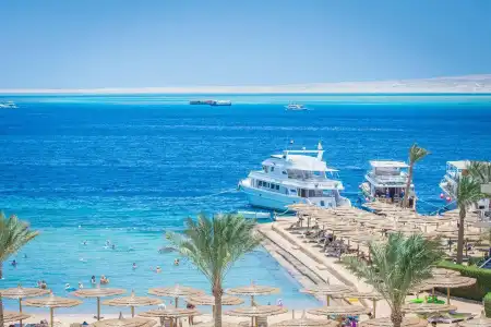 Seagull Beach Resort - Families and Couples Only - 3