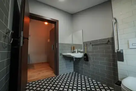 Kviria Boutique-hotel - 33