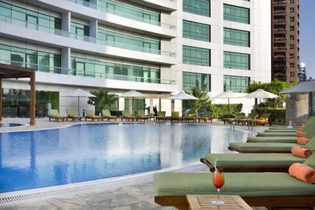 TIME Oak & Suites - 6