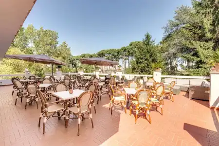 Pinewood Rome - 8