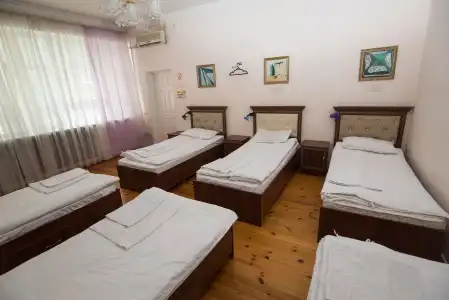 Art Hostel - 12