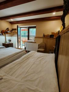 Qilimcha's Guest House - 210