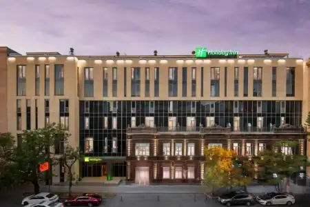 Holiday Inn - Republic Square, an IHG - 1