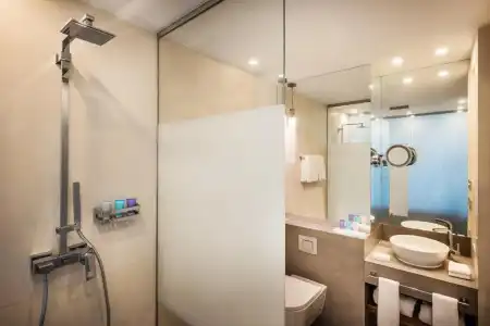Sheraton Baku Intourist - 40