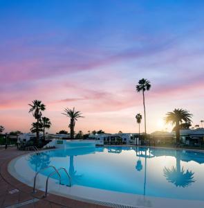 Maspalomas Lago Canary Sunset - 1