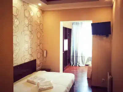 Salut - 63