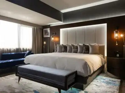 Hyatt Regency - 48
