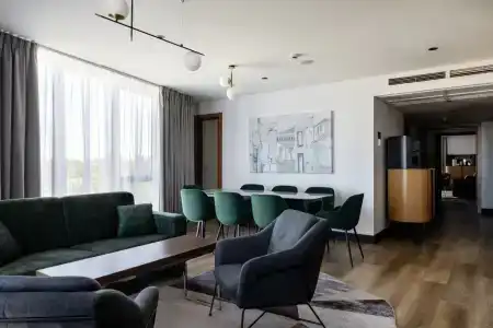 Radisson Blu - 75