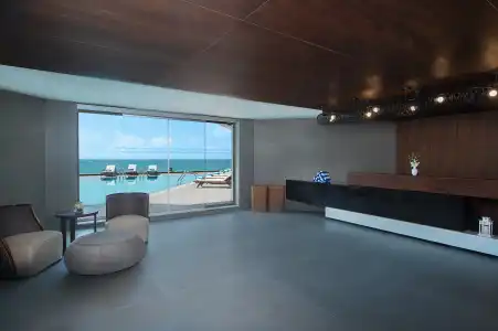 Wyndham Garden Ajman Corniche - 3