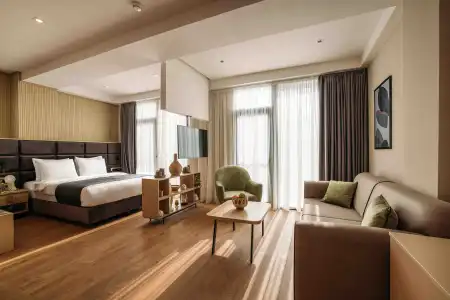 Monday by Dnt Group - 69