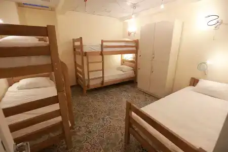 Midtown Hostel - 5
