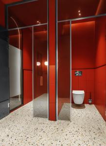 Heritage & Suites - 48