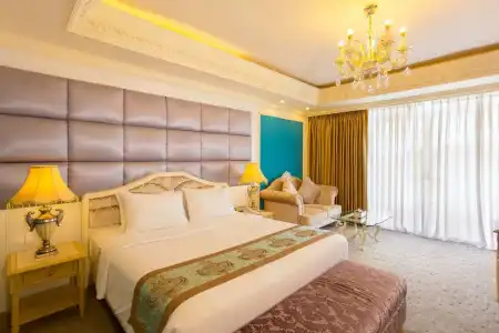 The Grand Kandyan - 2