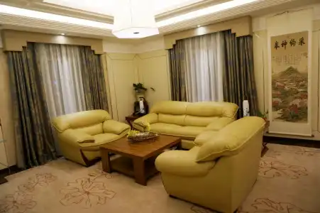 Soluxe Almaty - 10