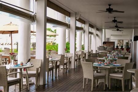 The Fortress Resort & Spa - 9
