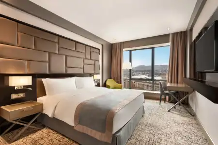 Wyndham Grand - 1