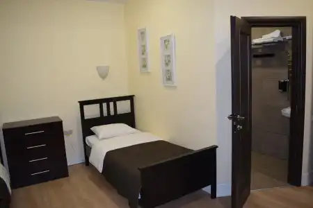 Dom Na Mayakovke - 28