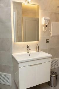 Citadel Inn Boutique - 38